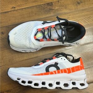 On Cloud Cloudmonster